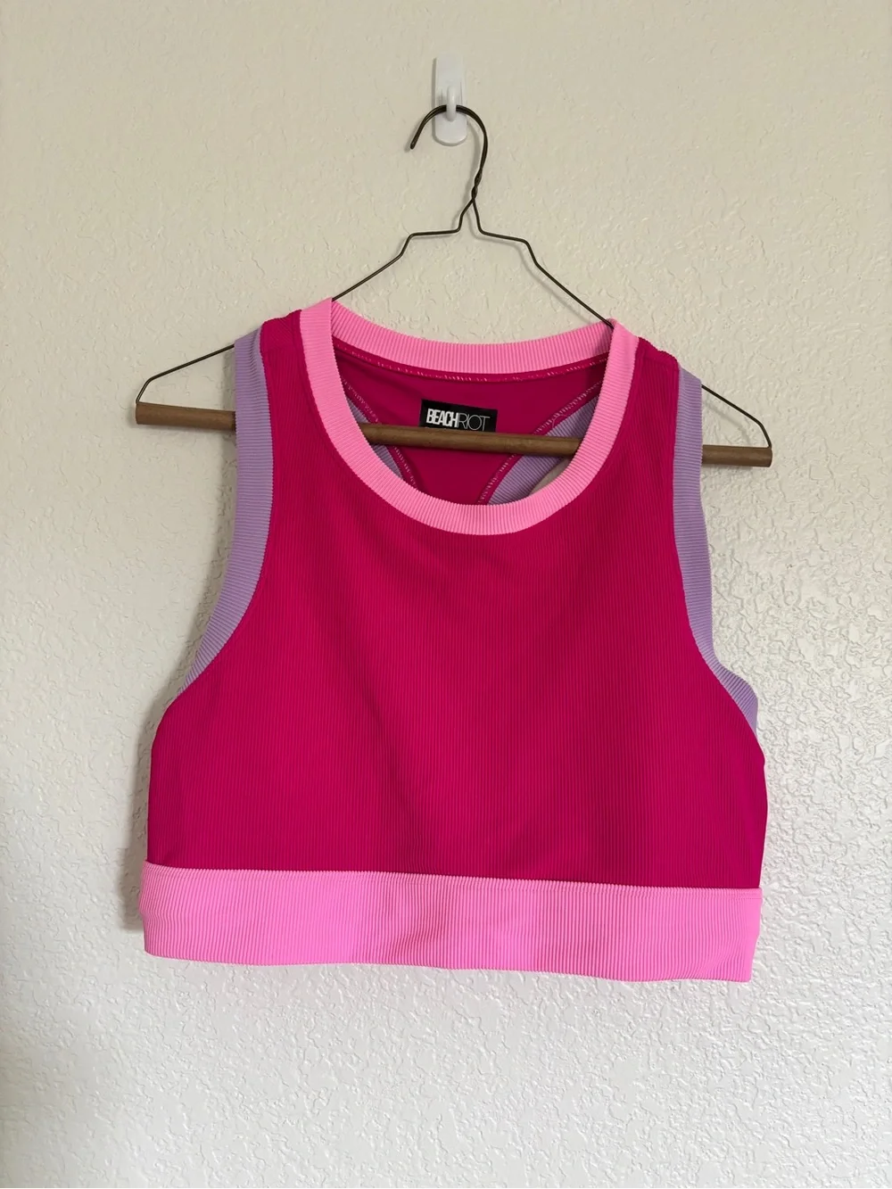 Beach Riot Gwen Top in Raspberry Size XL - Picture 3 of 6